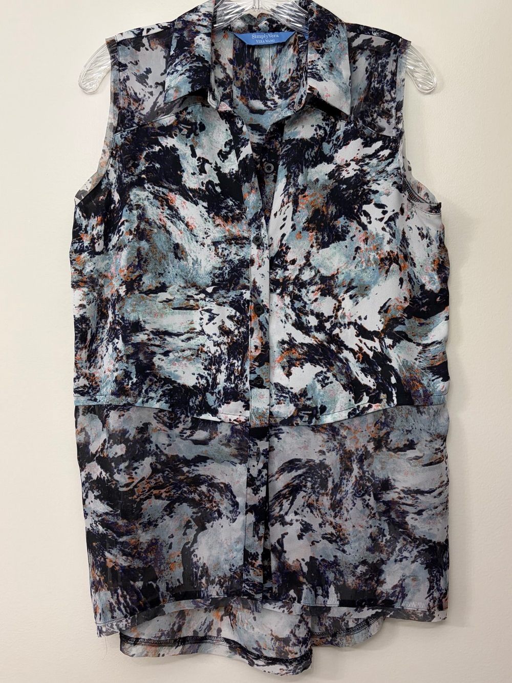 Simply Vera Size M Sleeveless Abstract Print Button-Front Blouse Blue Black Rust